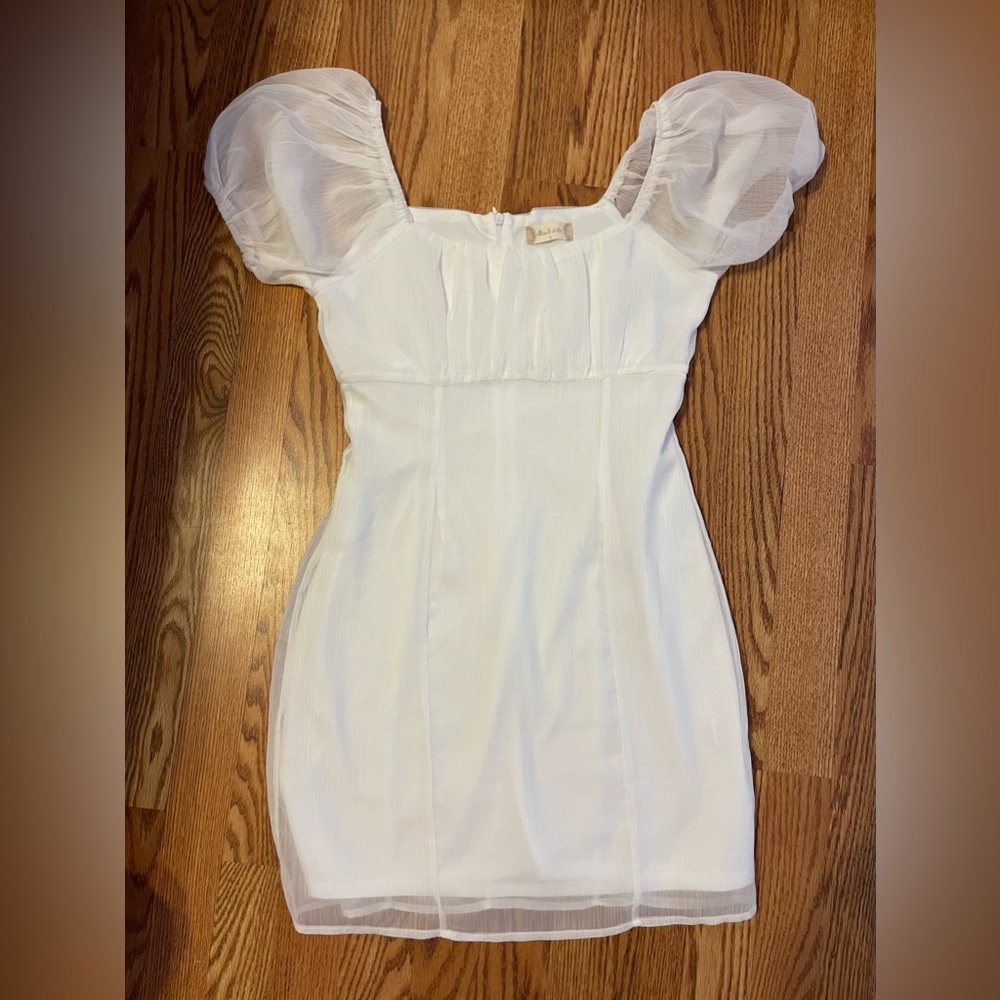 🌹ALTAR’D STATE White Sheer Puff Sleeve Mini Dress, Small